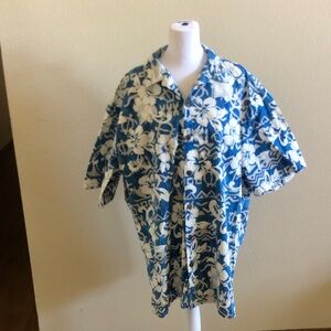 Hilo Hattie Blue and White Hawaiian Shirt